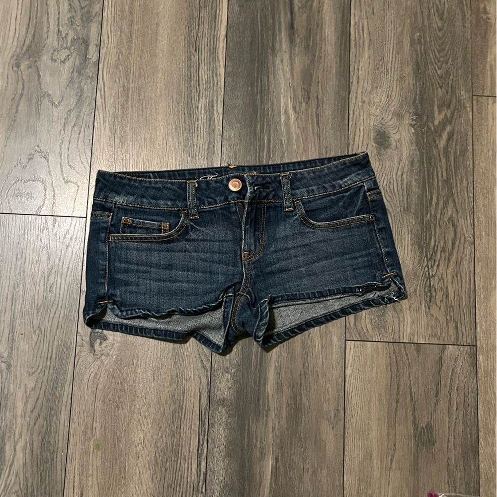 Cute Daisy dukes!! Vintage F21